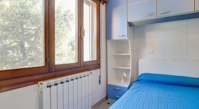 Lovely Apartment in Rosolina Mare Near Sea