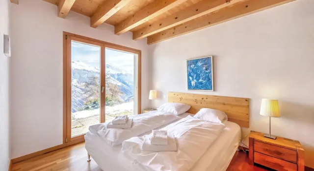 Stylish Chalet With Sauna in Heremence, Prenota Chalet Hotel a Canton Vallese con parcheggio, Parcheggio