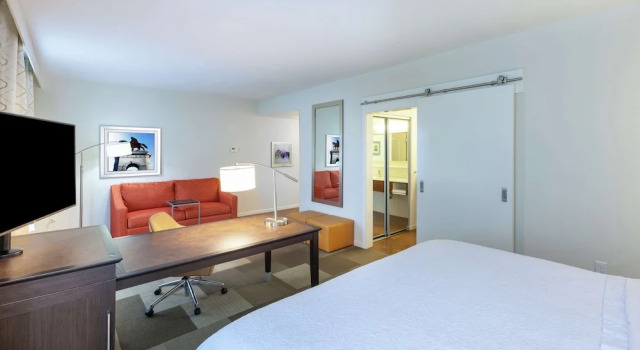 Двухместная студия Hampton Inn & Suites by Hilton Houston North IAH
