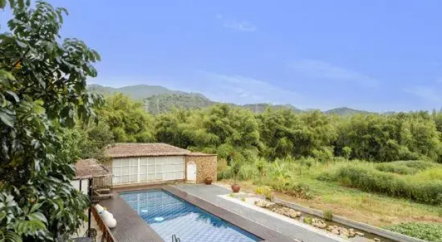 Four Seasons Courtyard, Boek Hotel Hotels in Guangdong met parkeren, Parkeren