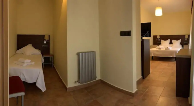 Трёхместный номер Standard Hostal Monasterio de Rueda