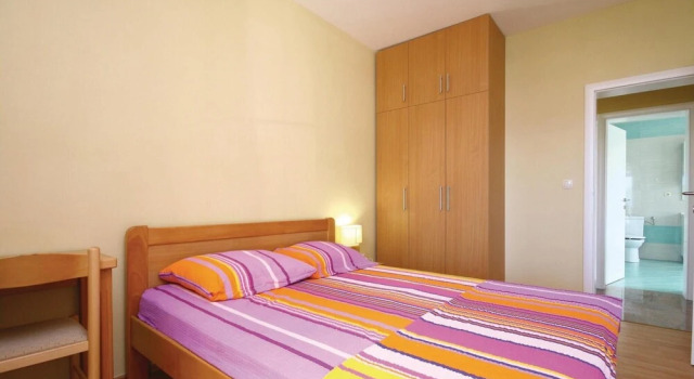 Amazing Home in Srima With Wifi and 2 Bedrooms