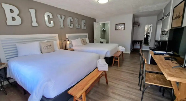 Superior Vierer Zimmer Buffalo Lodge Bicycle Resort - Amazing access to local trails & the Garden