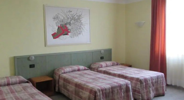 Трёхместный номер Standard Hotel Alpi Del Mare