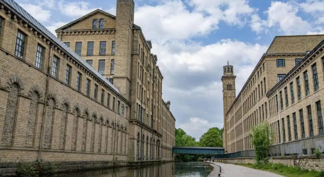 Captivating 3-bed Cottage in Saltaire, Varaa Lomakoti Mökit kohteessa Merseyside, Mökki