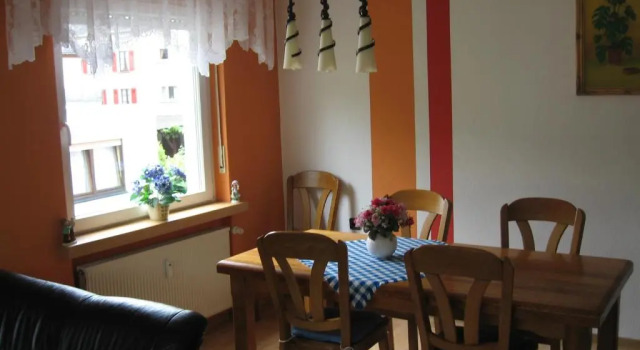 Haus Waldeck, Забронировать Апартаменты/квартира Целль-ан-дер-Мозель Хунсрюк