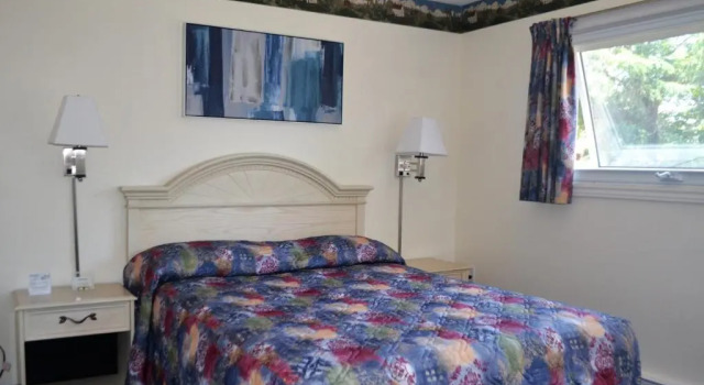 Двухместный номер Standard Stratford Suburban Motel