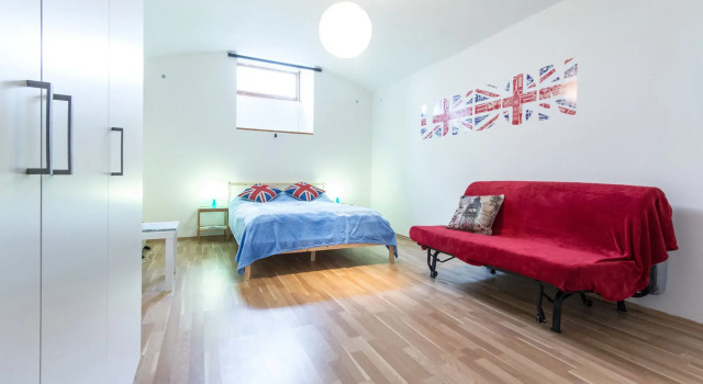 Apartment Slezská 58, Забронировать Апартаменты/квартира Отели Праги с парковкой, рядом с Намести Миру, Парковка