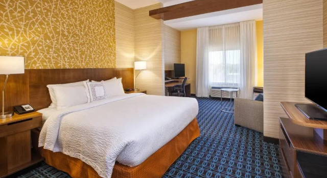 Двухместная студия Fairfield Inn & Suites by Marriott Plattsburgh