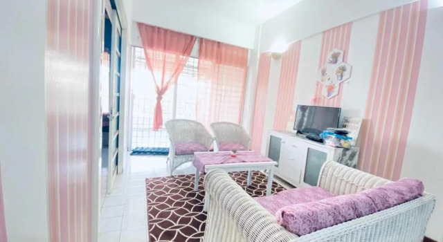 Paradise resort Apartment 2 bedroom Seaview and beachfront Family friendly unit