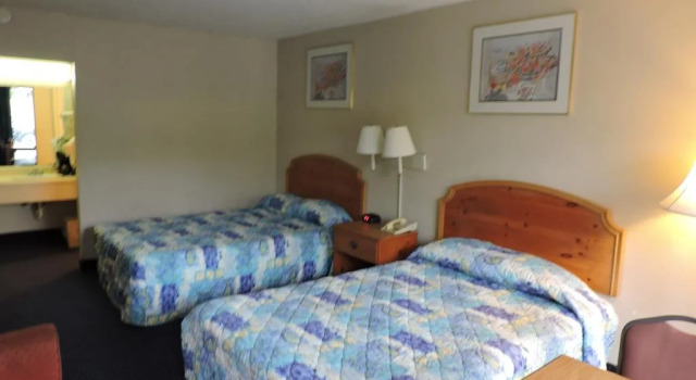 Budgetel Inn Wilmington, Забронировать Отель Отели Уилмингтон с парковкой, Парковка