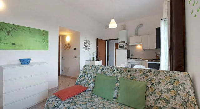 Trilocale in villa vista mare Apt 1, Забронировать Вилла Коттеджи Варацце, рядом с Туристический порт Варацце, Коттедж