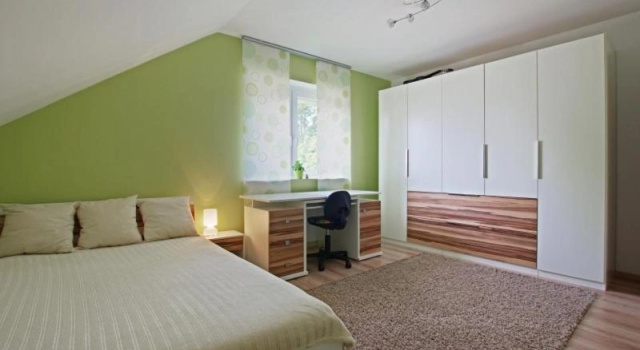 ID 4945 - Private Rooms