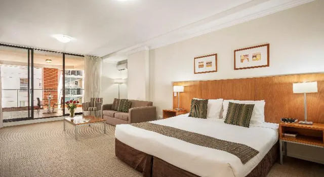 Номер Standard с балконом APX Darling Harbour