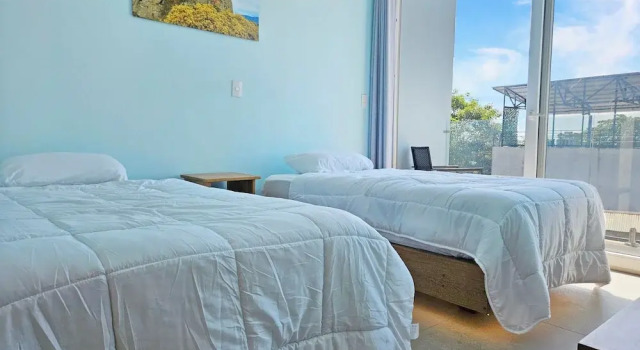 Апартаменты Luxury Villa with rooftop infinity pool and walk away from the beach