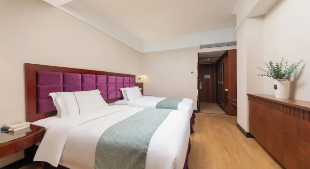 Двухместный номер Superior с видом на реку Haijun Hotel