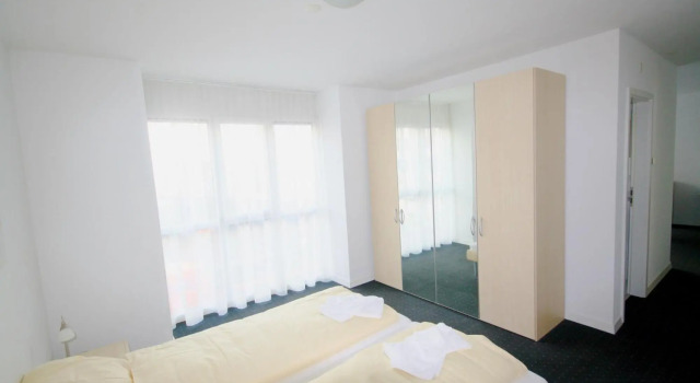 ZG Enzian - Zugersee Hitrental Apartment, Забронировать Апартаменты/квартира Хам Цуг