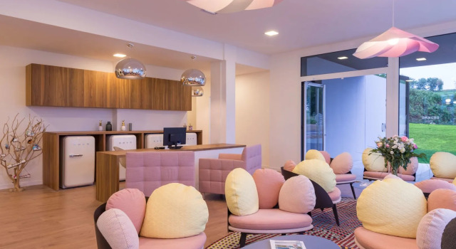 Hotel Omnubo Collection, Rezervovat Hotel Wellness hotely v Saint-Mars-la-Réorthe, SPA