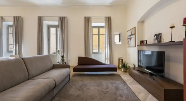 Апартаменты с 2 комнатами с балконом Brunelleschi Stylish