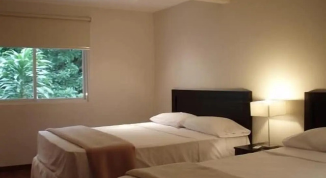 Baru Lodge Panama, Boek Hotel Hotels in Panama-Stad met parkeren, Parkeren