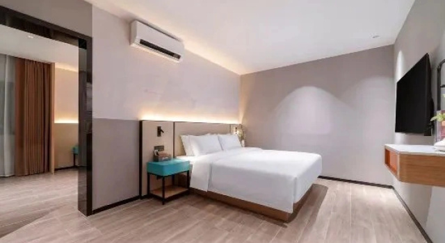 Люкс Premier Huacheng Hotel