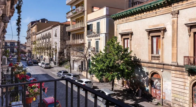 Maddalena Classic Apartment by Wonderful Italy, Забронировать Апартаменты/квартира Катания Сицилия, рядом с Парк Вилла Беллини