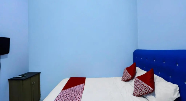 OYO 92195 Pelangi House 789 Syariah, Prenota Hotel Hotel economici a Nagoya