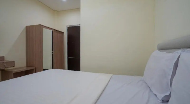 Номер Standard RedDoorz Syariah Near Transmart Mall Palembang