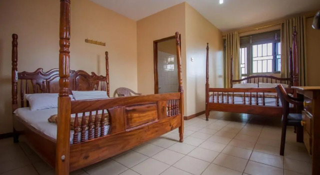 Double Tiêu chuẩn phòng Satellite Hotel