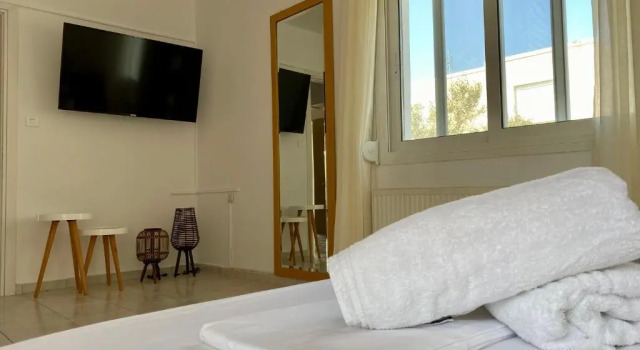 Коттедж с 2 комнатами Peaceful Apartment, in the nature, with yard "3"