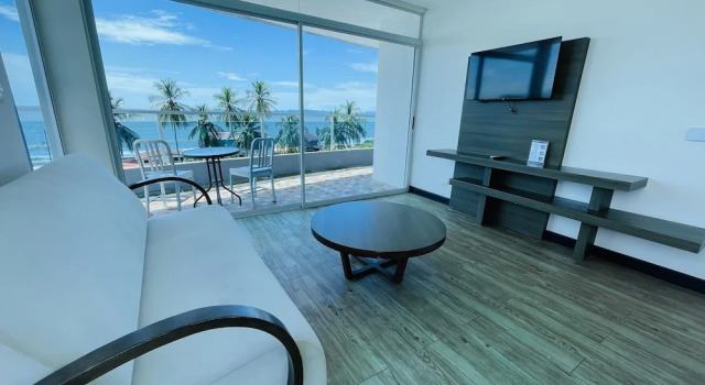Кровать в общем номере Puerto Azul Hotel
