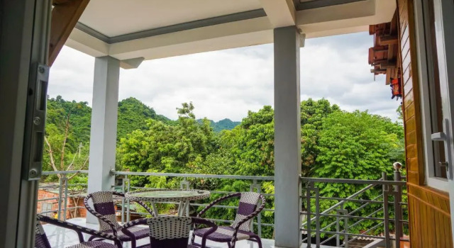Двухместный номер Standard с видом на окрестности Phong Nha River House