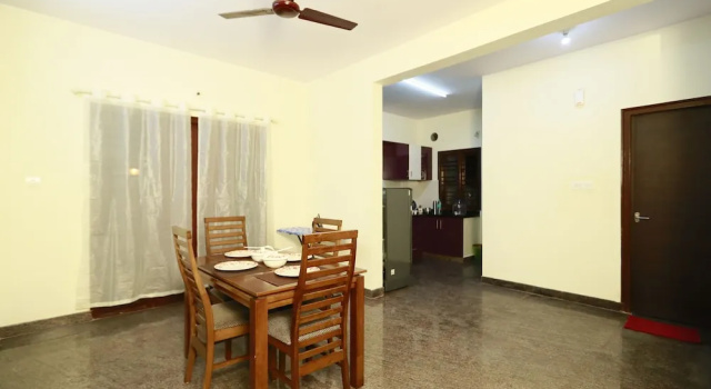 Номер Luxury Tranquil Orchid Serviced Apartments