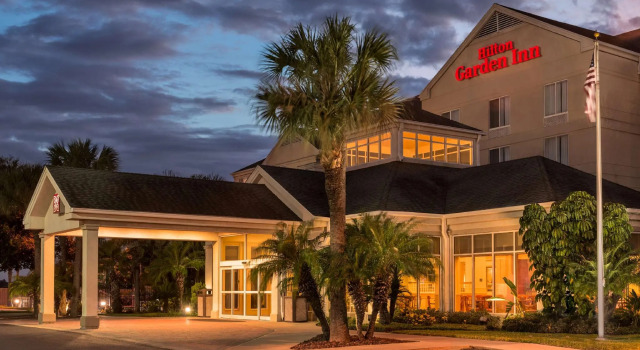 Кровать в общем номере Hilton Garden Inn McAllen Airport
