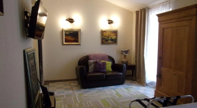 La Rocca Veira, Rezerwuj Hotel Roquevaire Carros