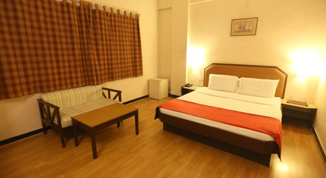 Liberty Park Hotel, Забронировать Отель Отели штата Тамилнада 3 звезды, 3*