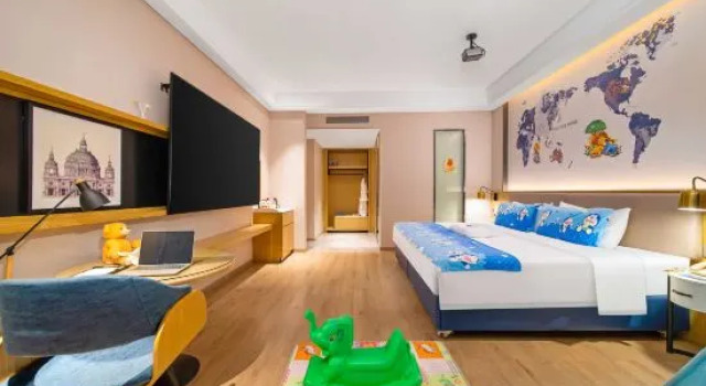 Люкс Premier Kyriad Marvelous Hotel·Huizhou Boluo Center