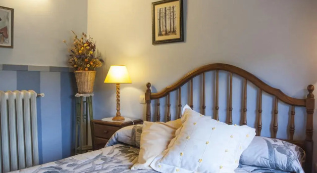 Casa Rural Edulis, Reservar Hotel Santurde La Rioja