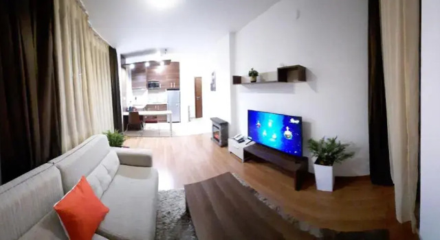 500м. от лифта Сладък дом в Белведере СПА комплекс, Prenota Hotel Hotel a Blagoevgrad con piscina, Piscina