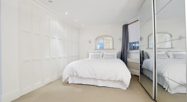 Четырёхместные апартаменты Classic с видом на город Rutland Gardens Apartment