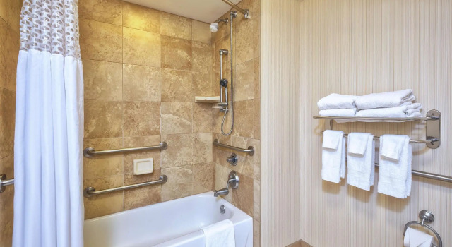 Двухместный номер Standard Hampton Inn & Suites Madison - West