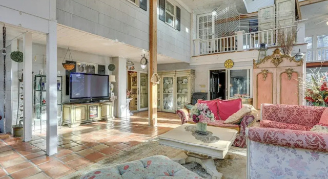 Вилла 1 Mi to Lake Wallenpaupack: Spacious Poconos Villa