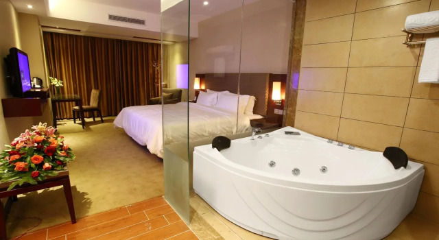 Shunyi Oriental Hotel Shenzhen Longhua Dalang, Rezerwuj Hotel Hotele w Shenzhen z parkingiem, Parking