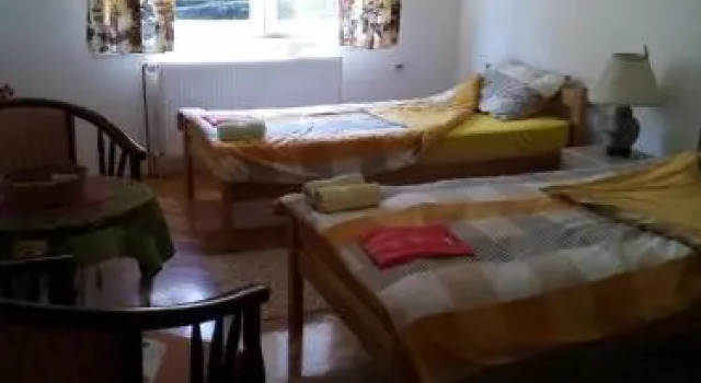 Guest House Isidora, Buchen Sie Pension Arilje Zentralserbien