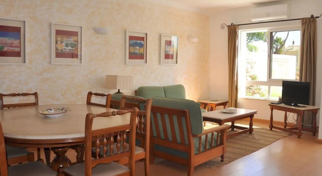 Horacio Villa is located near the center of Vilamoura, Забронировать Вилла Отели Виламора 3 звезды, рядом с Гольф-клуб Old Course, 3*