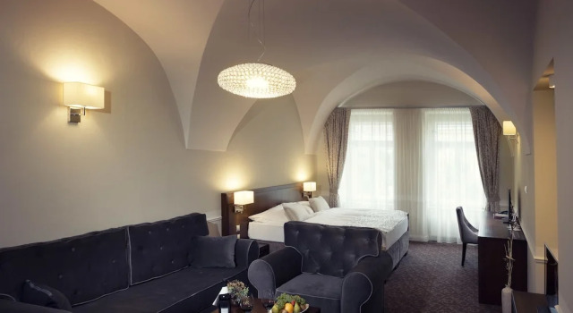 Люкс Hotel Ambassador