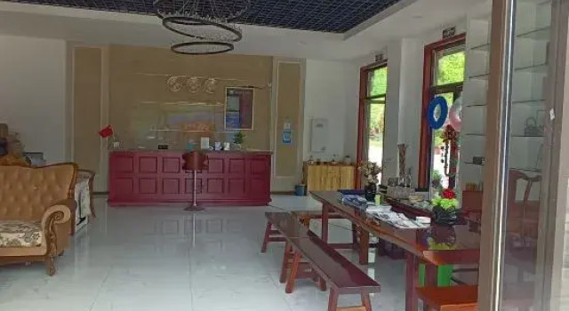 Baphi  sen Yueting Homestay, Prenota Hotel Hotel a Enshi Prefecture con piscina, Piscina