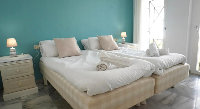 Beach View Playa Del Moral, Забронировать Отель Эстепона Коста-дель-Соль