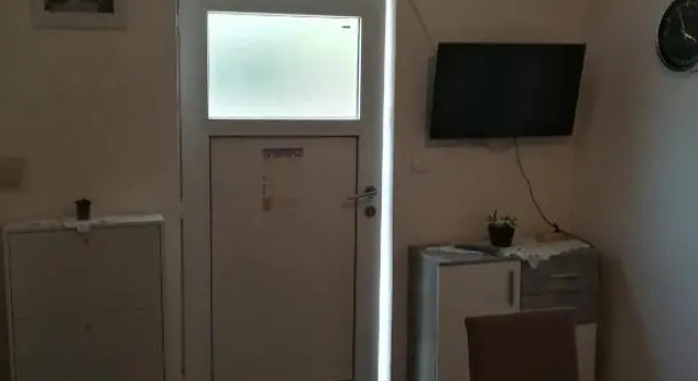 Apartment Luka