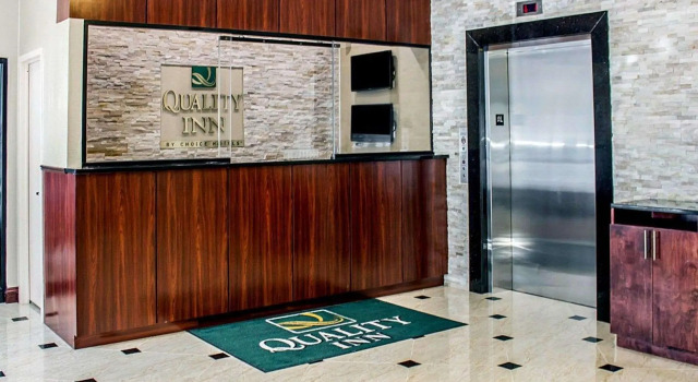 Quality Inn, 预订 酒店 Locust Manor 纽约州